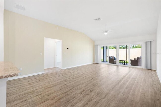 Building Photo - 4157 Tiedemann Lp