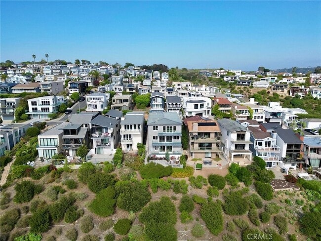 Building Photo - 865 Quivera St