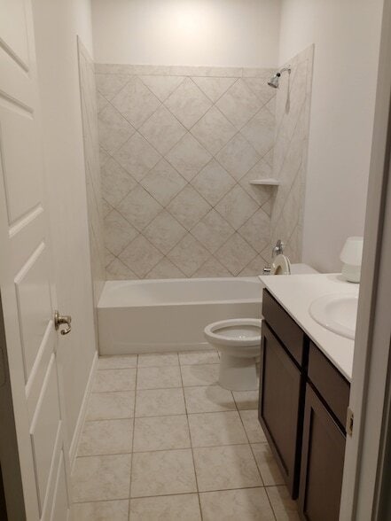 Building Photo - 2304 Pyrite Dr