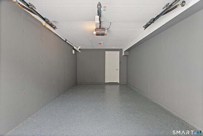 Building Photo - 124 Branca Ct