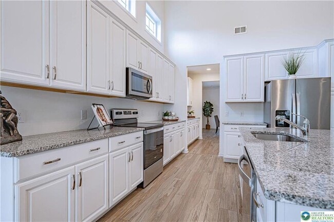 Building Photo - 3855 Victors Way
