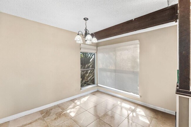 Building Photo - 8403 Sage Mountain Dr