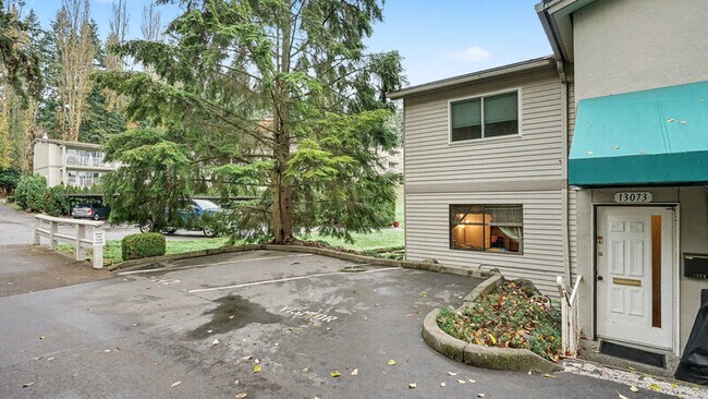 Building Photo - 13073 15th Ave NE