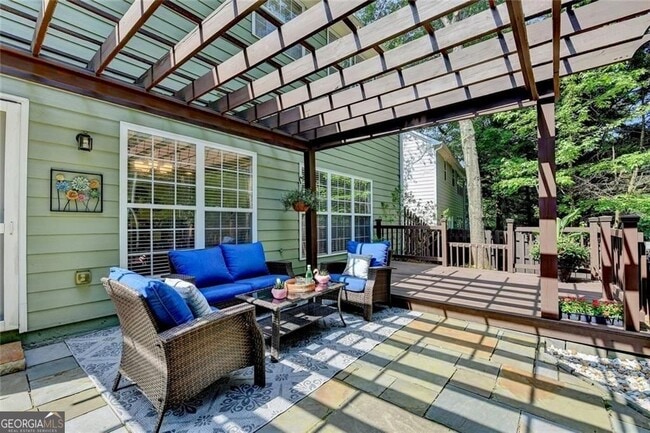 Building Photo - 335 Pintail Ct