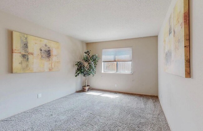 Building Photo - 2411 Tramway Terrace Ct NE