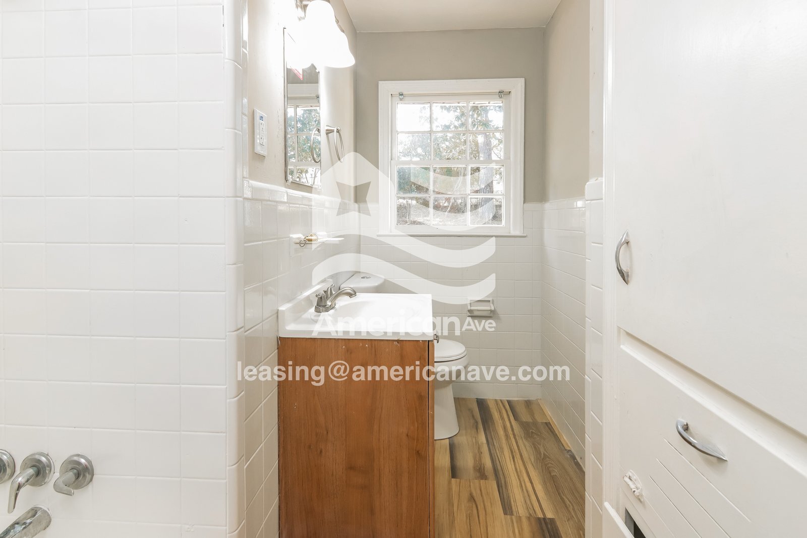 Building Photo - 4964 Gardiner Dr