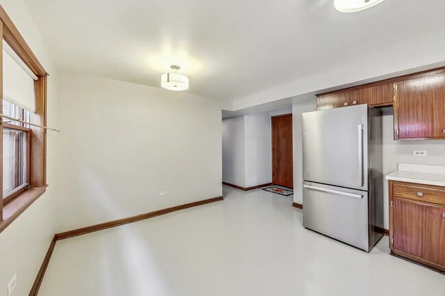 Building Photo - 2631 N 74th Ave