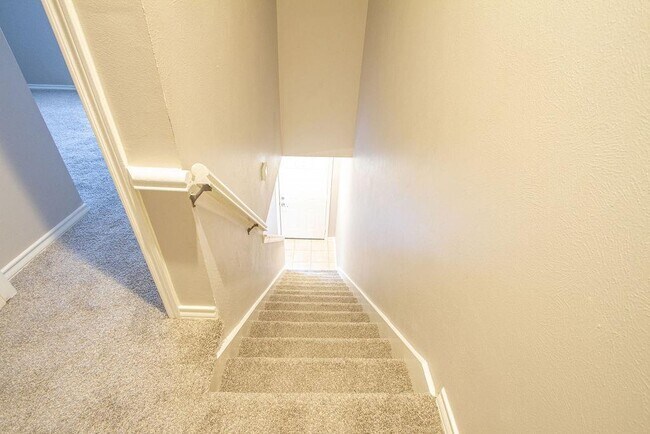 Building Photo - 1011 Hamblen Rd