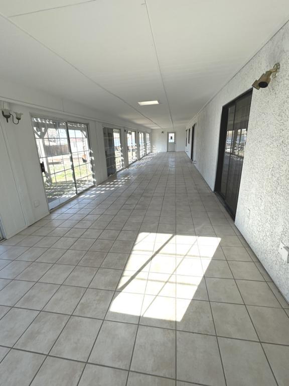 Building Photo - 15370 Tacony Rd