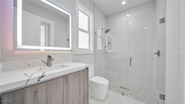 Building Photo - 1029 NW 35th Pl