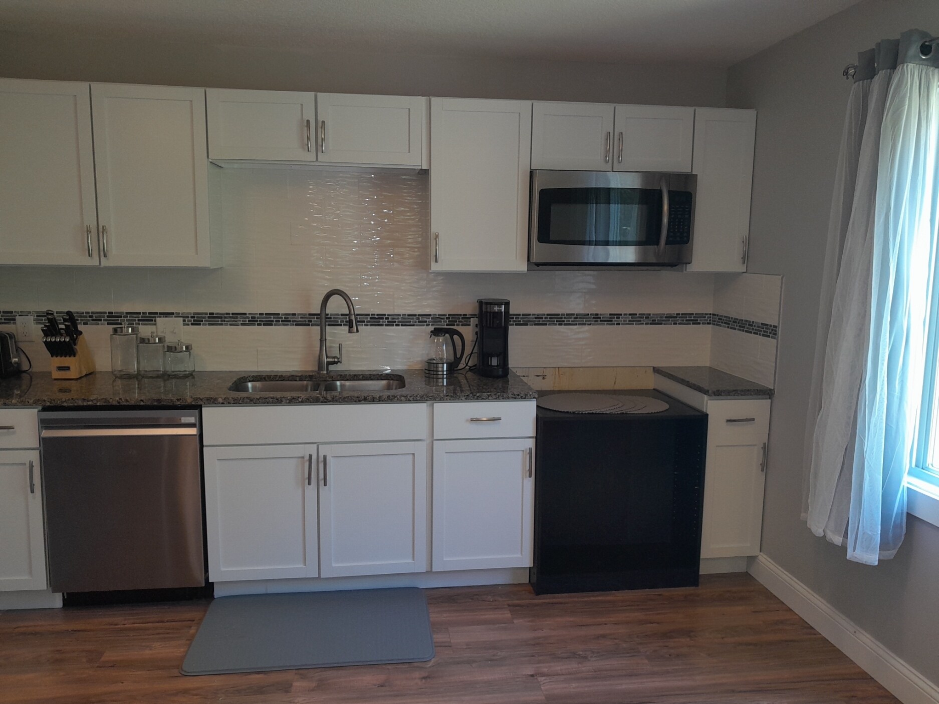 Building Photo - 15423 Trillium Cir