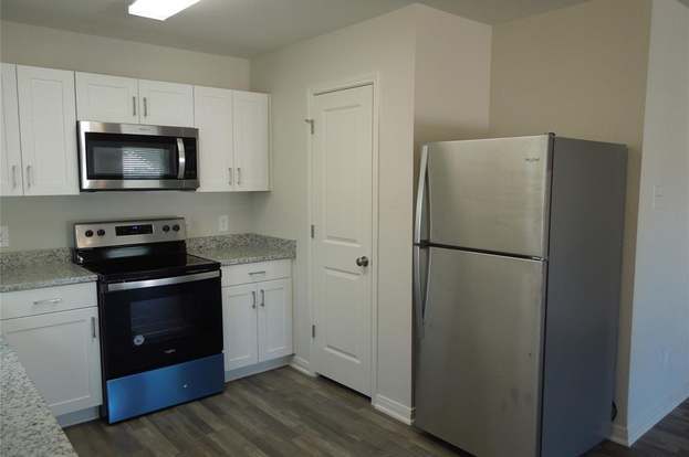 Building Photo - 266 Bluebonnet-