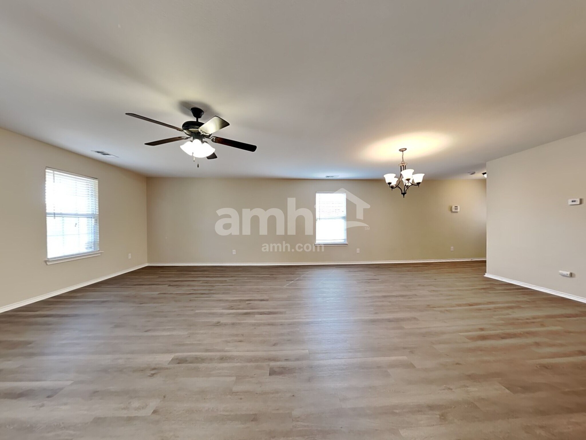 Building Photo - 587 Lentisco Dr