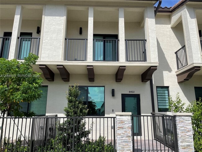 Building Photo - 4460 NW 83rd Ave