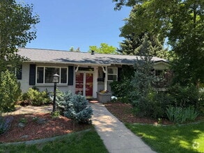 Building Photo - 4-Bedroom home in Ridgewood