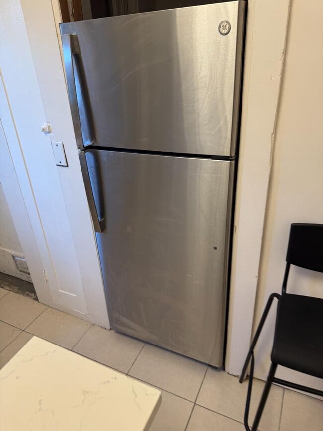 Building Photo - 2345 Fulton St