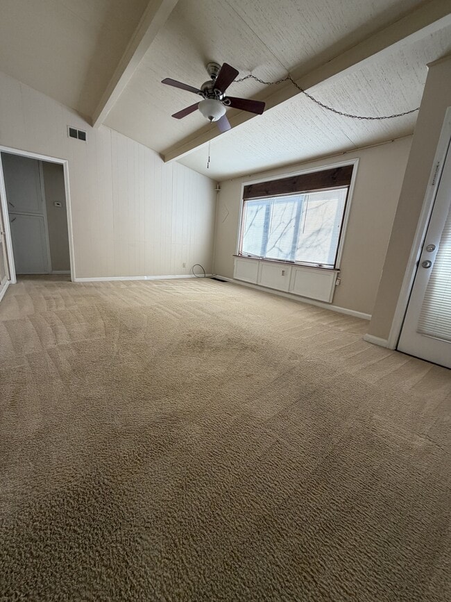 Building Photo - 1225 W Main St