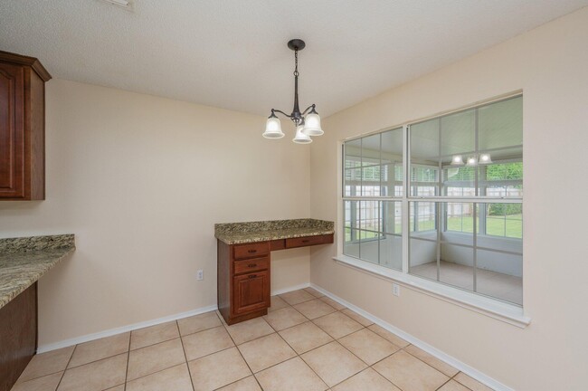 Building Photo - 3009 La Salle Ct