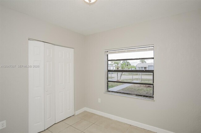 Building Photo - 14640 Tyler St