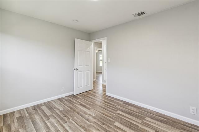 Building Photo - 4701 Calmont Ave