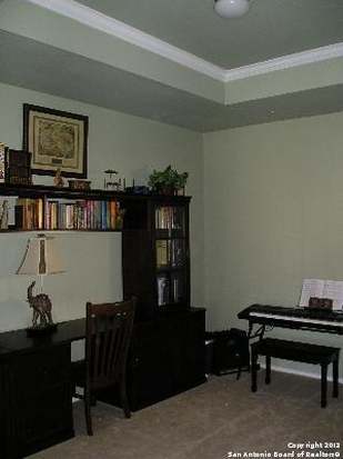 Building Photo - 133 Shadow Knolls