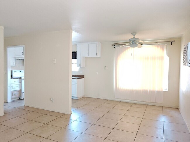 Building Photo - 2 bedrooms 1 bath apartment in El Cajon