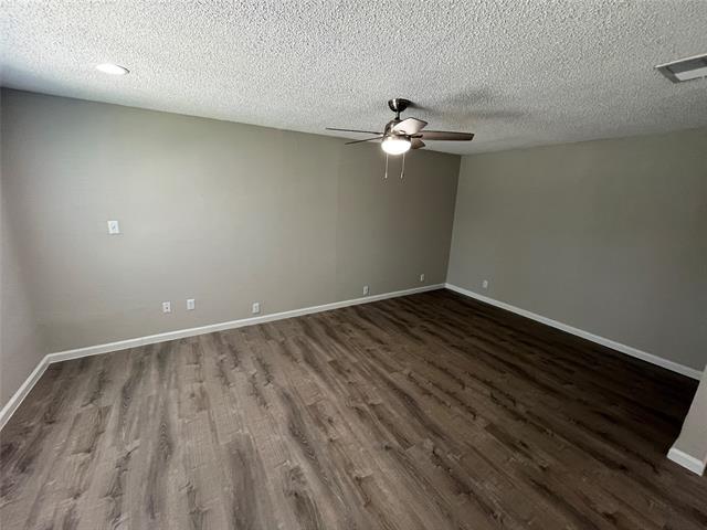Building Photo - 9415 Musgrave Dr