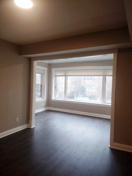 Building Photo - 1737 W Wallen Ave