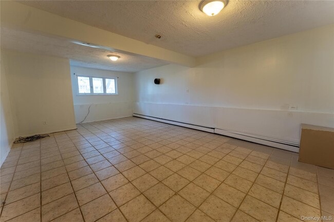 Building Photo - 10 Congress Dr