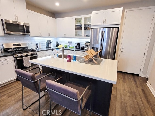 Building Photo - 146 Finch