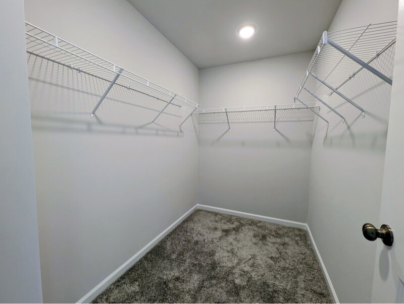 Building Photo - 246 Broomside Ave