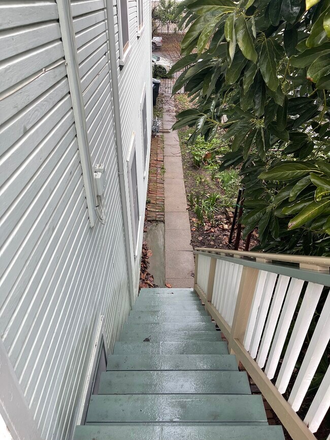 Building Photo - 326 U St