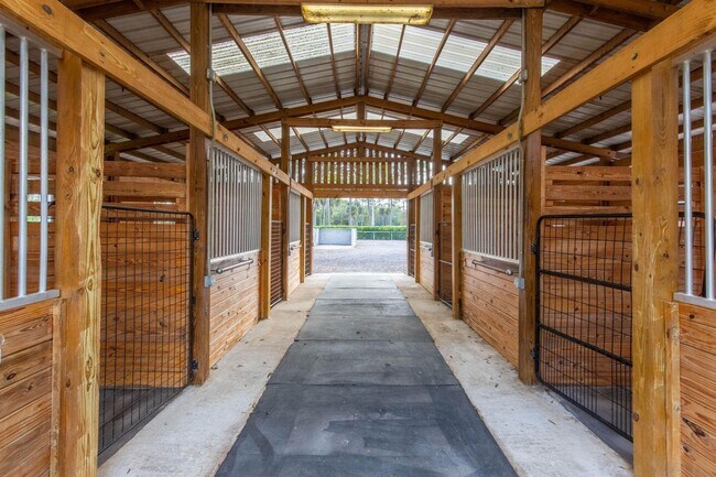 Building Photo - 13529 E Citrus Dr