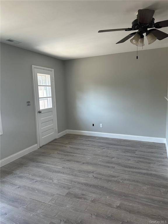 Building Photo - 6 Flynn Ln