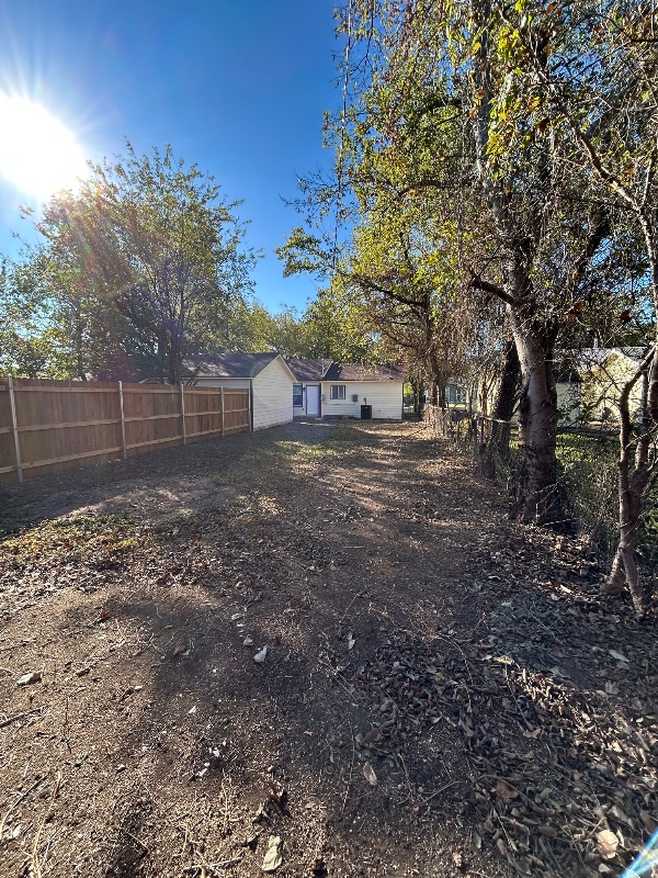 Building Photo - 5605 Hiett Ct