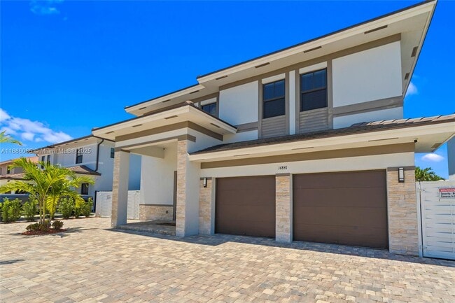 Building Photo - 14841 SW 39th Terrace