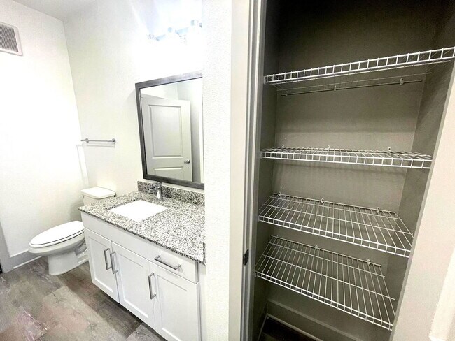 Building Photo - 8010 Blue Goose Rd