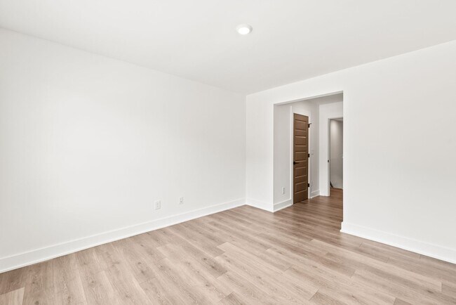 Building Photo - New Construction 3 Bedroom Townhome