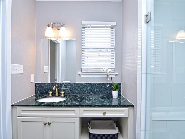 Building Photo - 11514 Fast Horse Dr