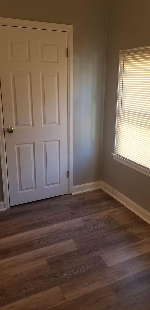 Building Photo - 4228-4230 N 39th St