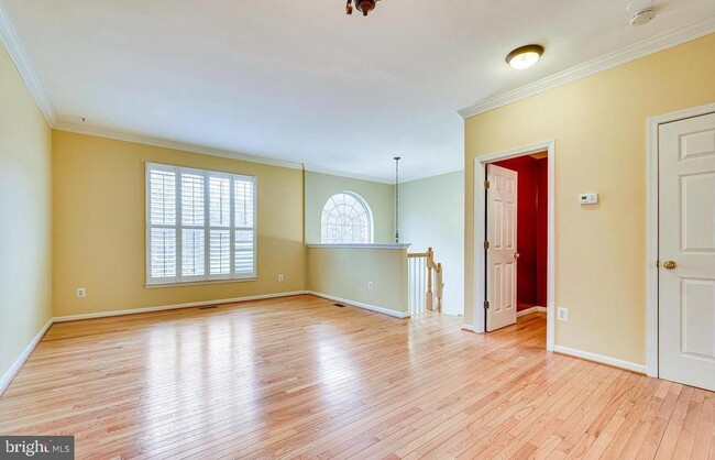 Building Photo - 11485 Carriage Gate Ct