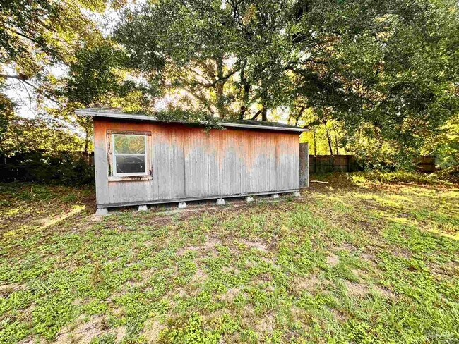 Building Photo - 2820 Christine St