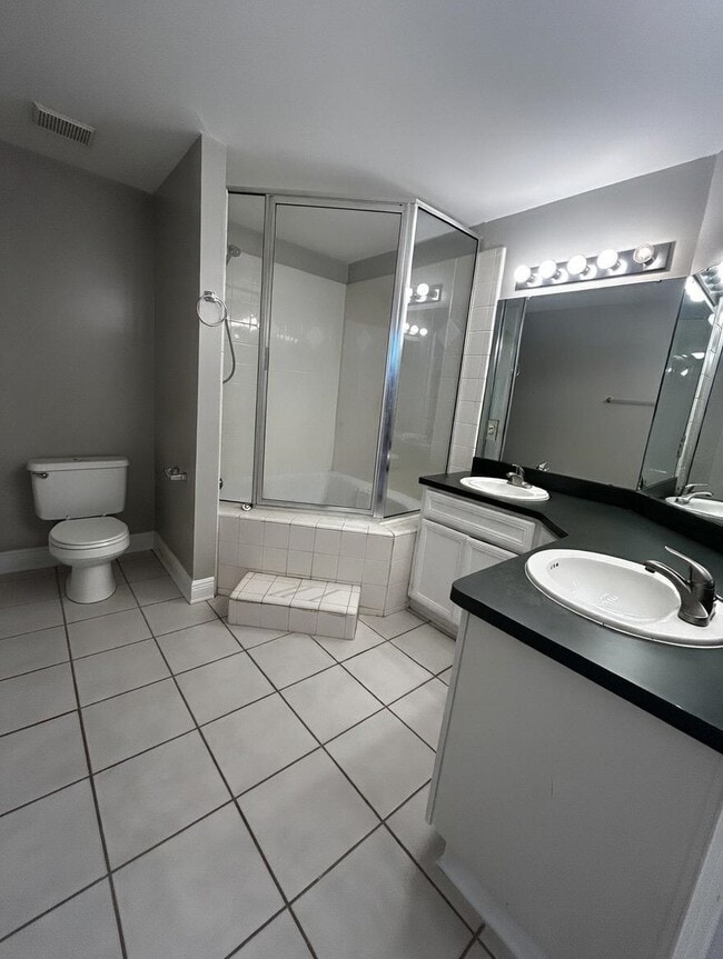 Building Photo - 3094 Layla St