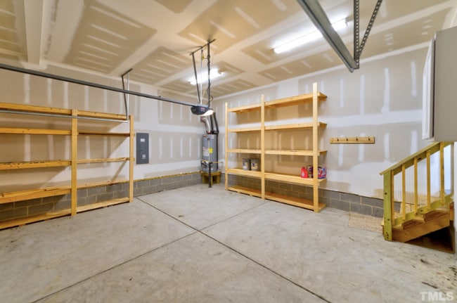 Building Photo - 129 Buddy Ct