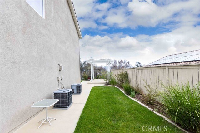 Building Photo - 13640 Silver Stirrup Dr