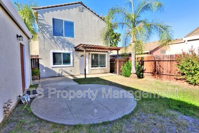 Building Photo - 6620 Verandah Ct
