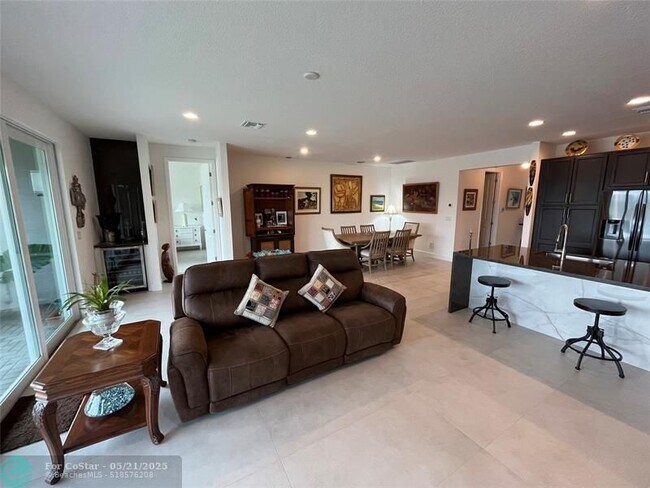 Building Photo - 11711 SW River Crossing Pl