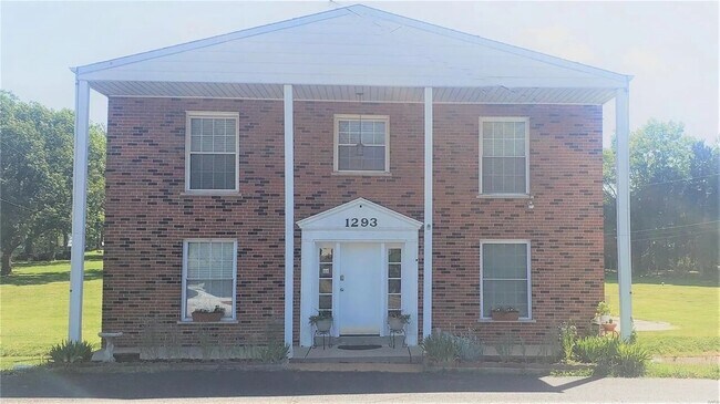 Building Photo - 1293 Reavis Barracks Rd