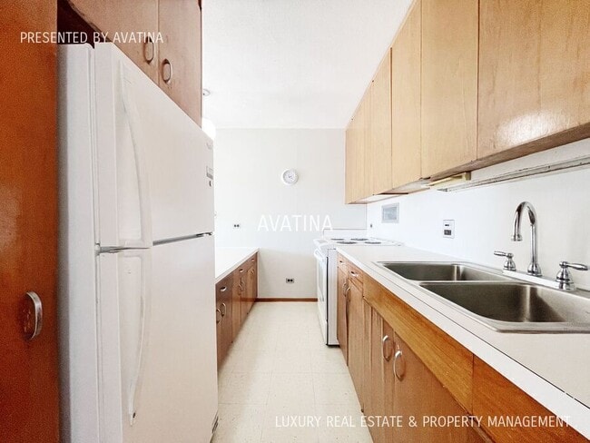 Building Photo - 1519 Nuuanu Ave