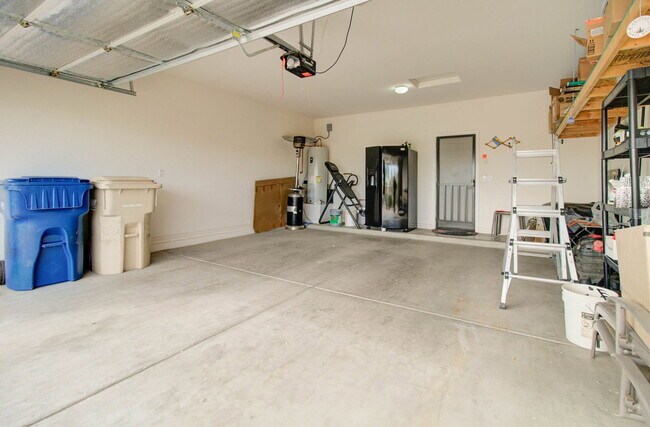 Building Photo - 22896 W Arrow Dr